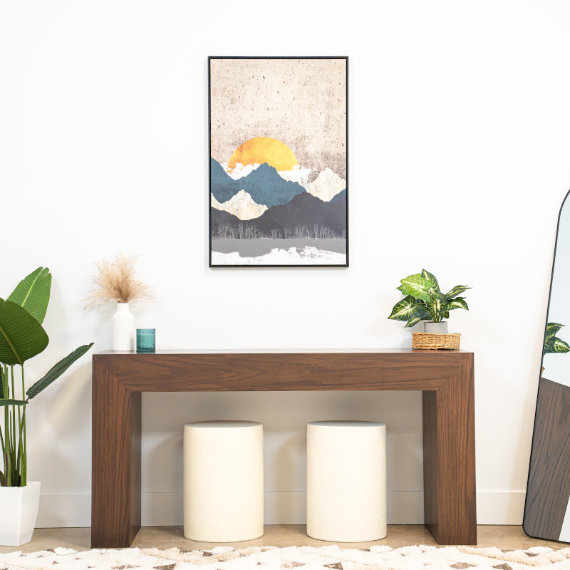 How Console Tables Can Quickly Change the Overall Esthetic of a Room